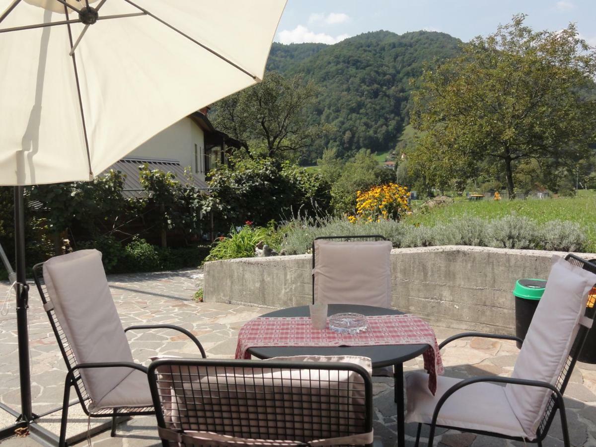 Apartma Jezero Most na Soči Exterior foto